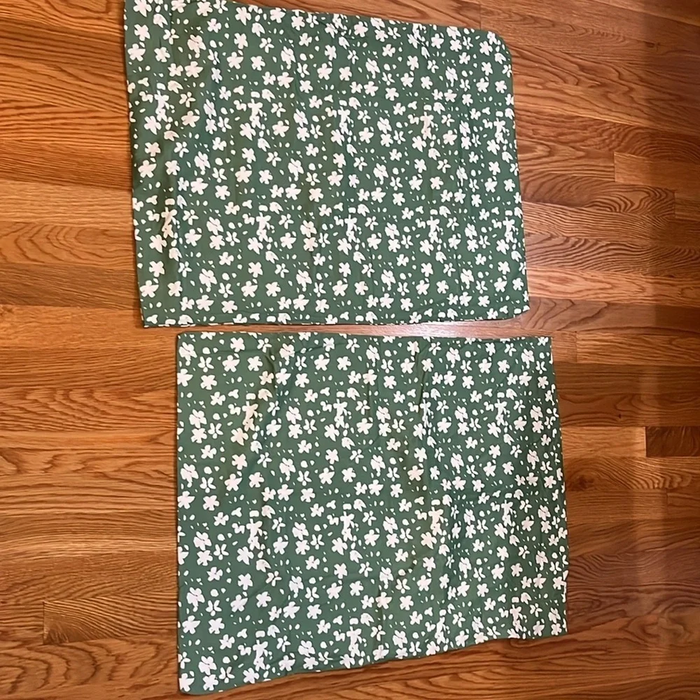 Anthropologie Organic Sateen Printed Pillowcases Set of 2 NWT